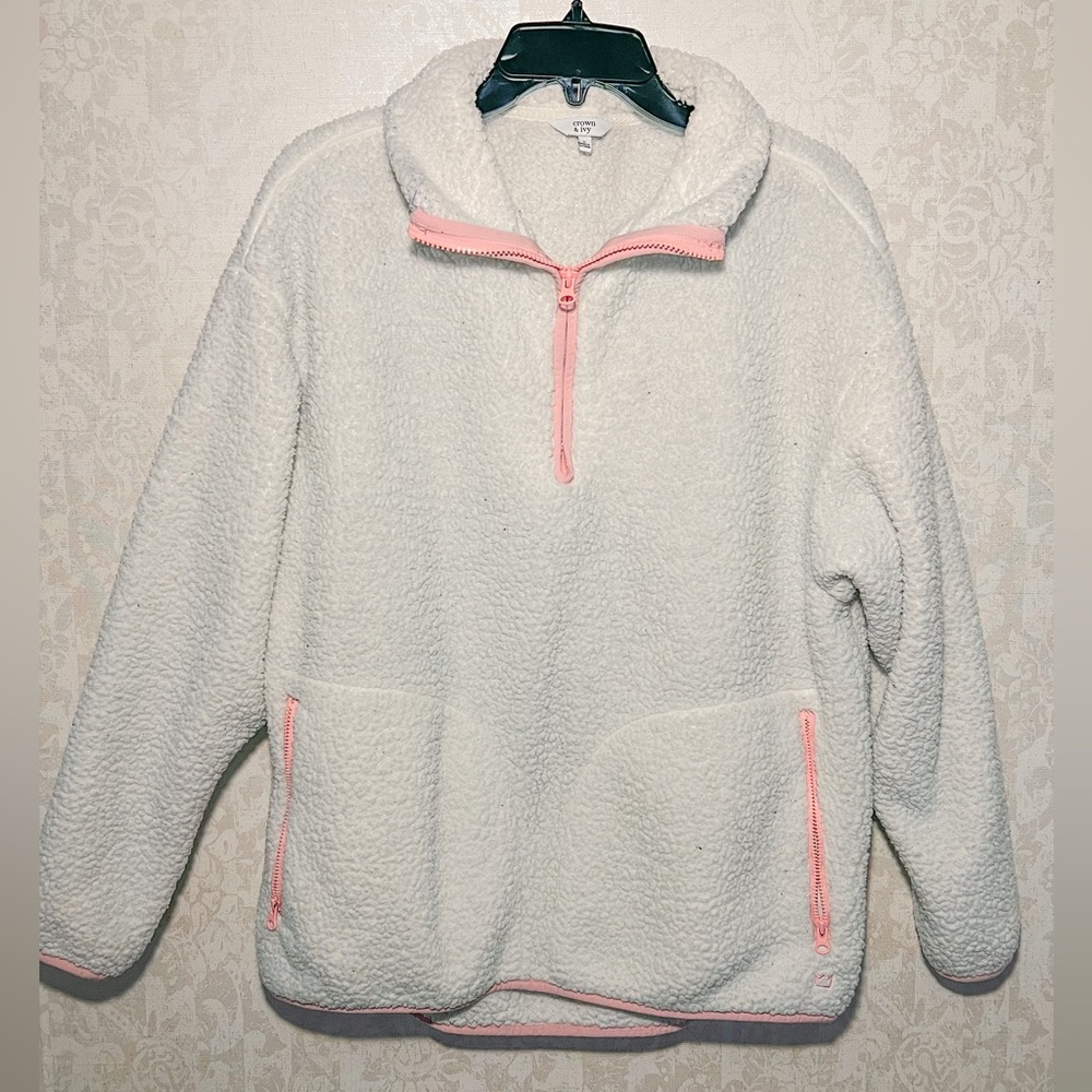 Crown & Ivy Pullover Sweater